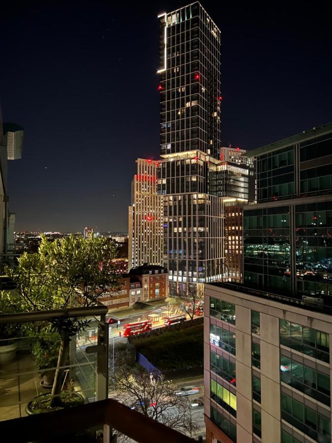 St George Wharf Apartment London Bagian luar foto