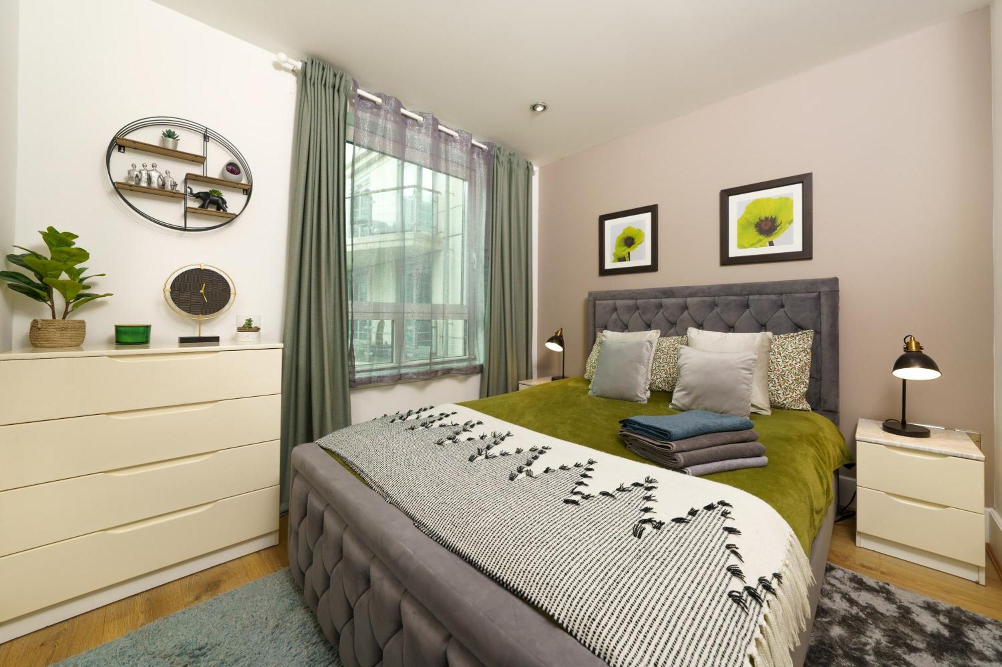 St George Wharf Apartment London Bagian luar foto
