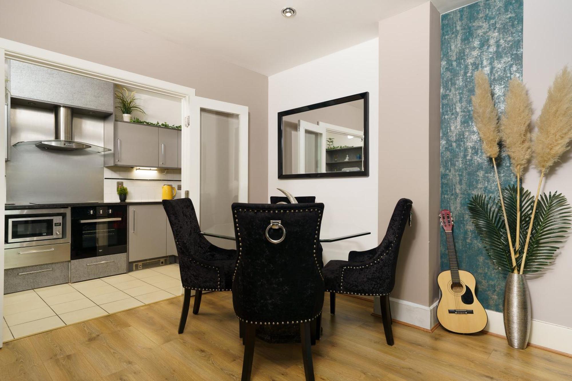 St George Wharf Apartment London Bagian luar foto