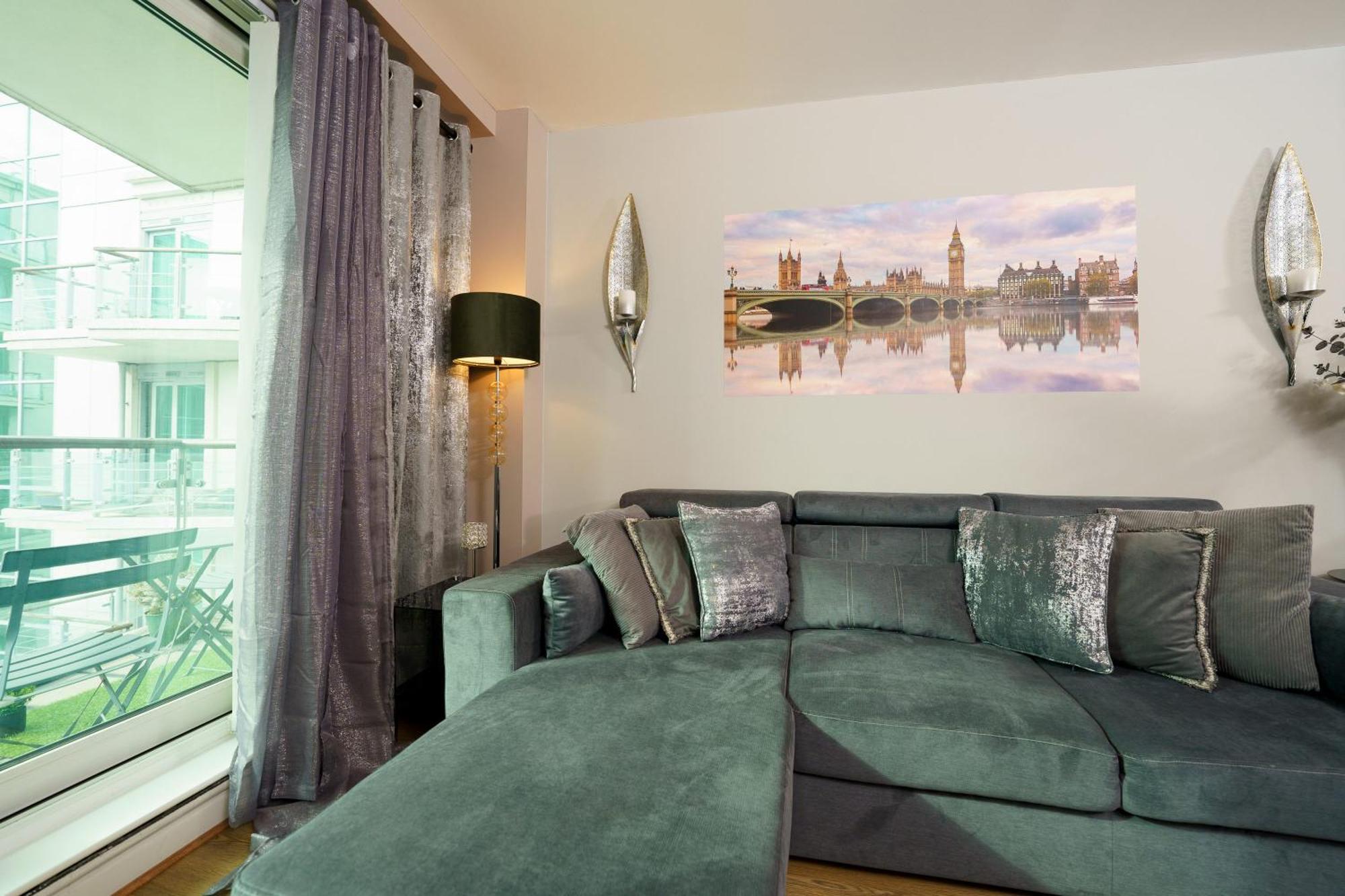St George Wharf Apartment London Bagian luar foto
