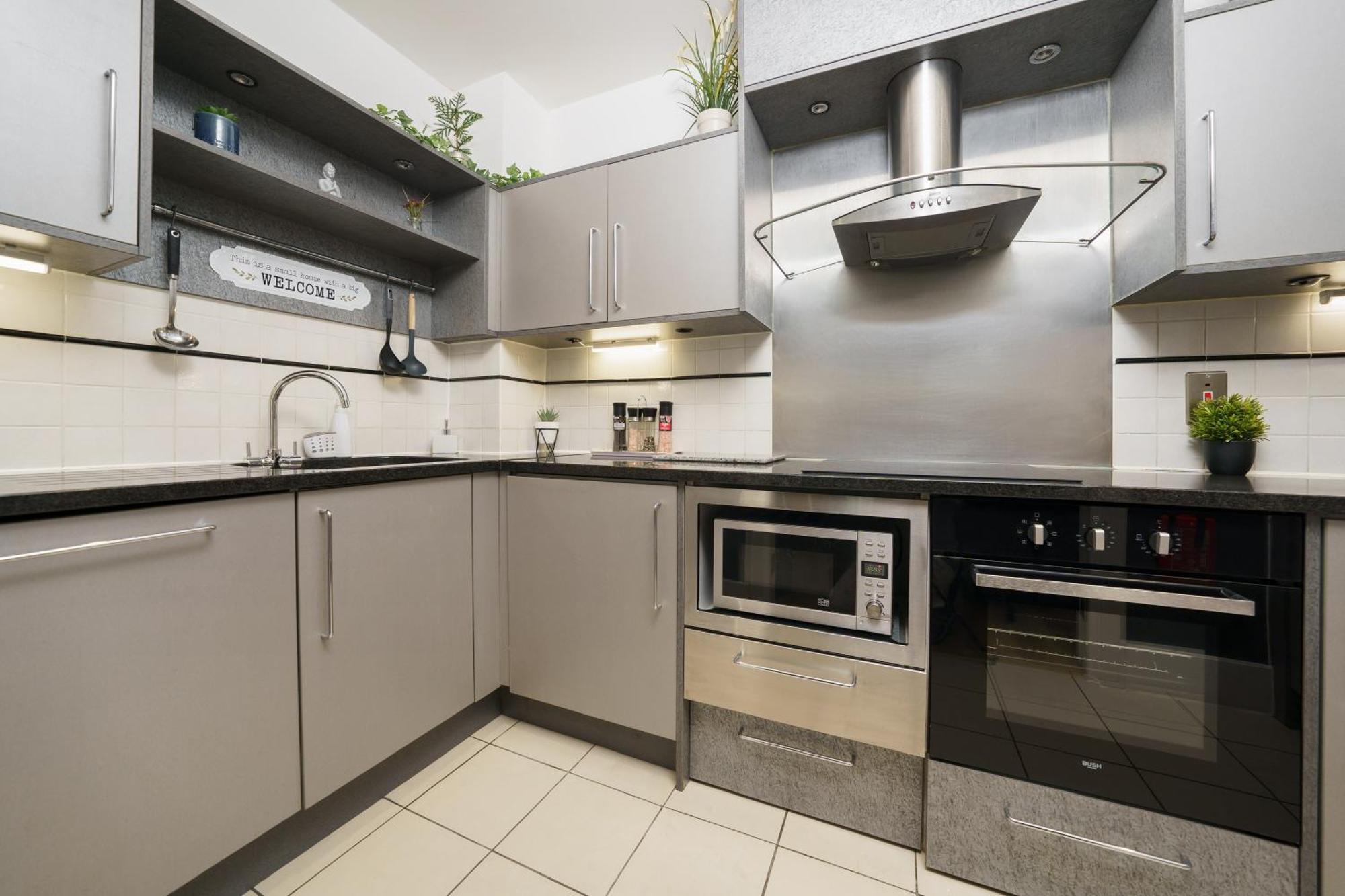St George Wharf Apartment London Bagian luar foto